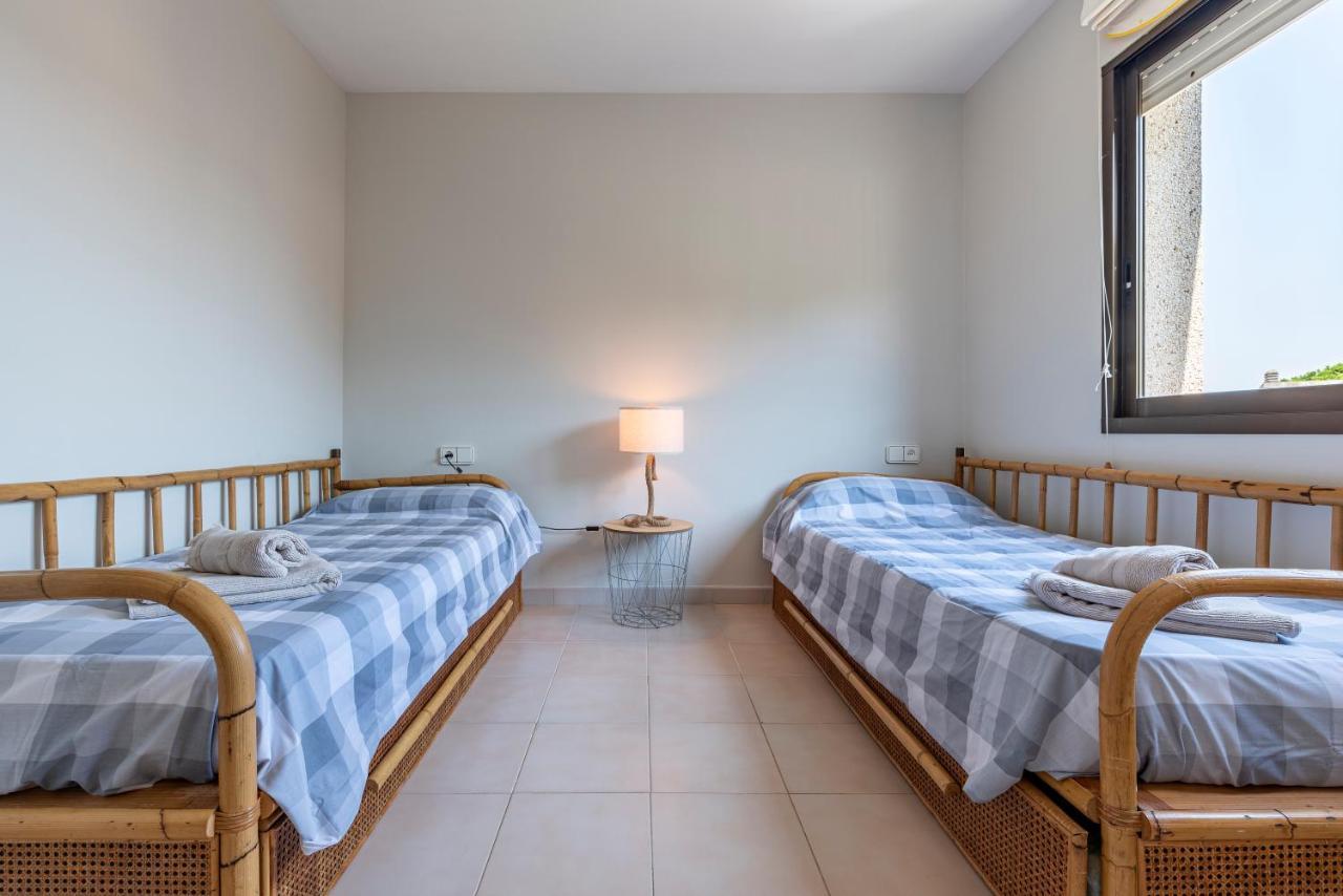 Can Costelles Cambrils - Atico En Primera Linea Con Vistas, Piscina Y Parking Exterior photo