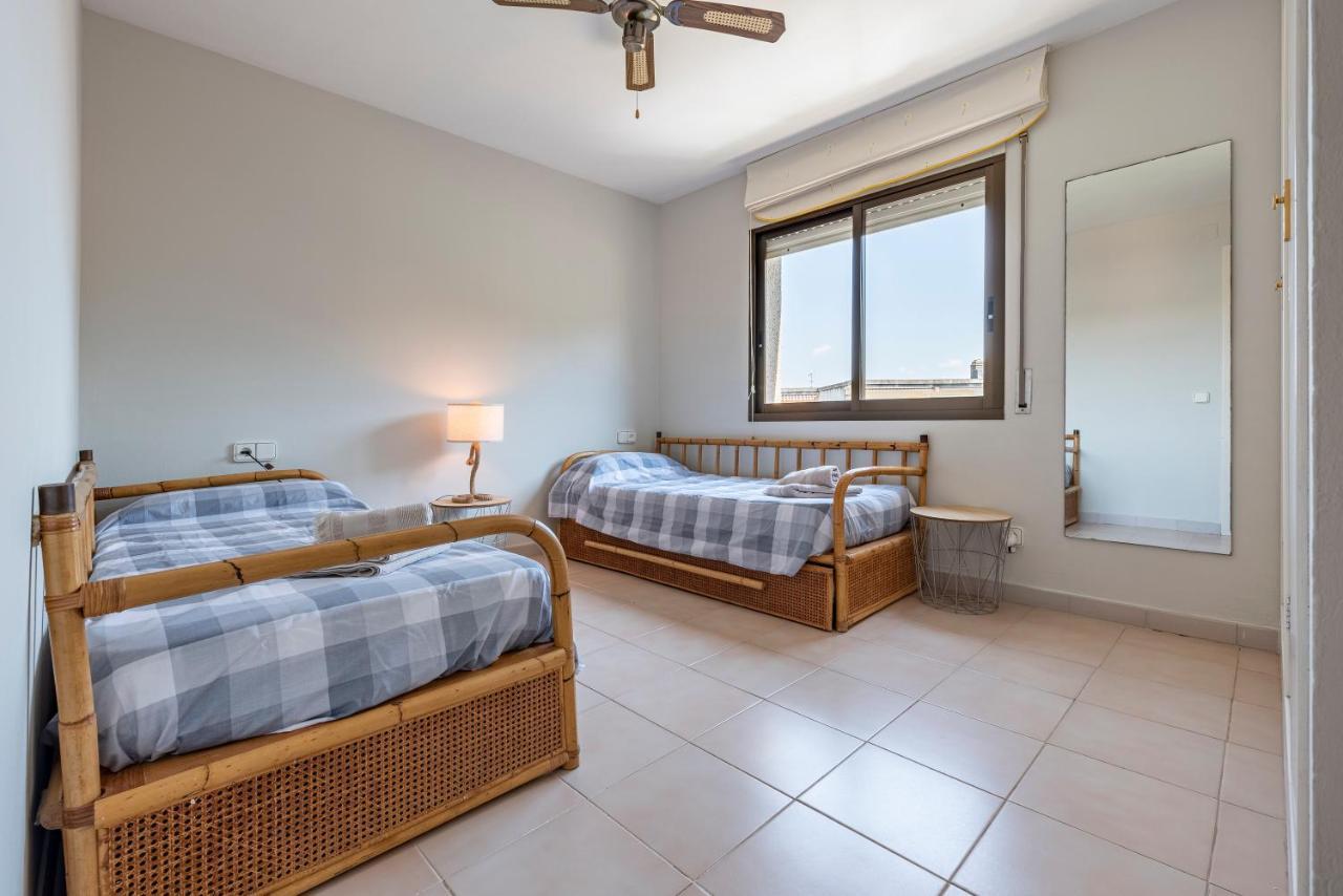 Can Costelles Cambrils - Atico En Primera Linea Con Vistas, Piscina Y Parking Exterior photo