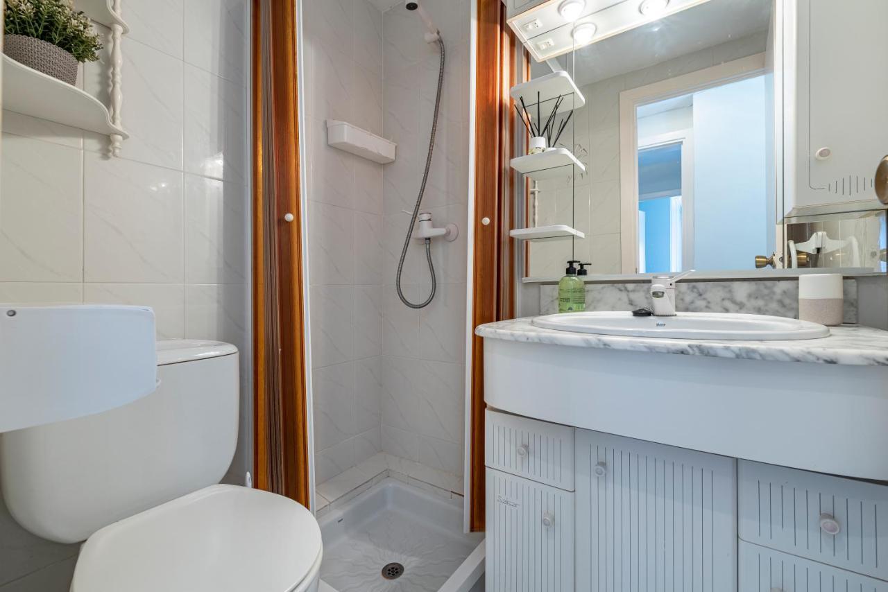 Can Costelles Cambrils - Atico En Primera Linea Con Vistas, Piscina Y Parking Exterior photo